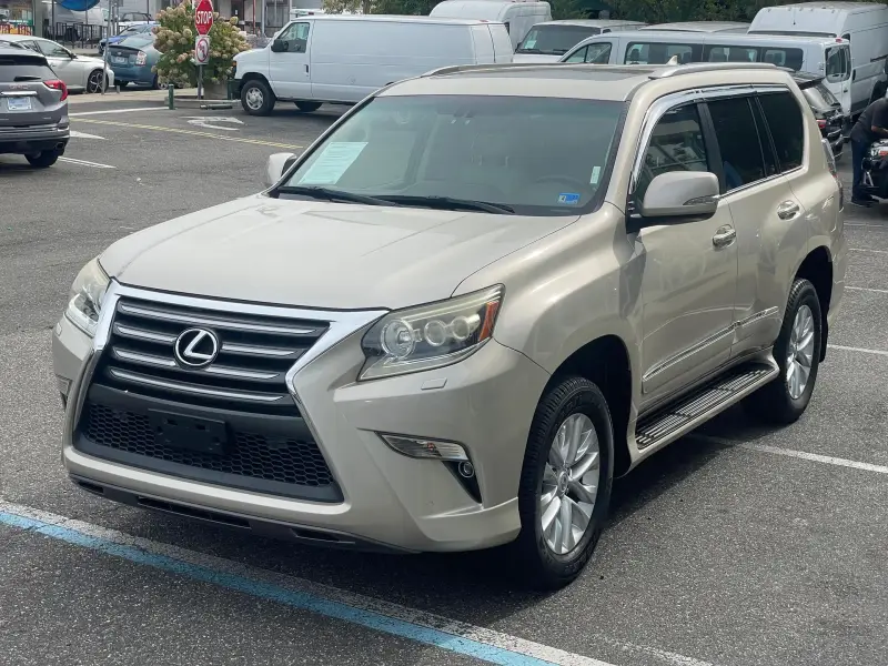 2016 Lexus GX 460 photo 2