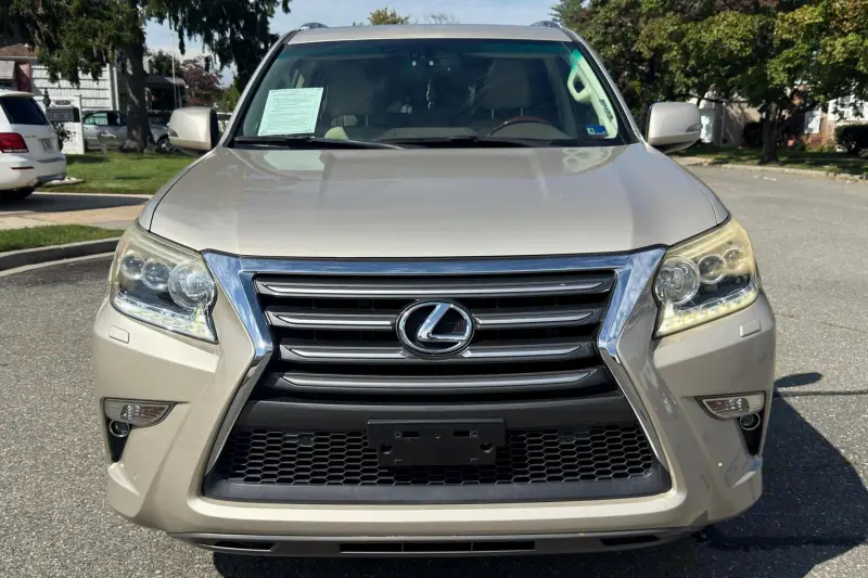 2016 Lexus GX 460 photo 4
