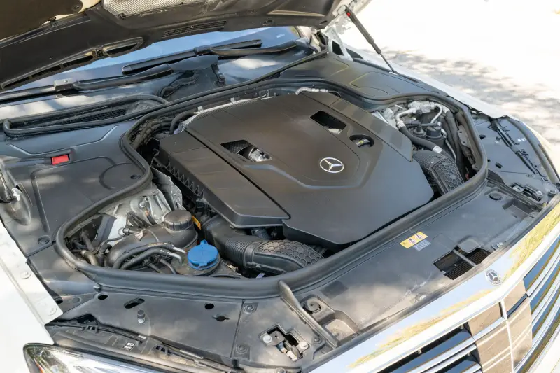 2018 Mercedes-Benz S560 photo 20