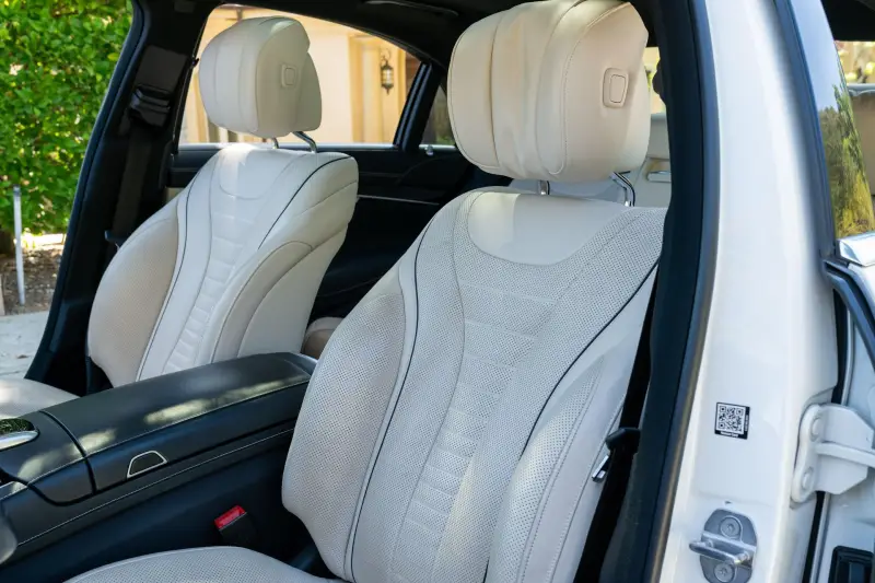 2018 Mercedes-Benz S560 photo 35