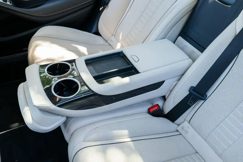 2018 Mercedes-Benz S560 photo 41