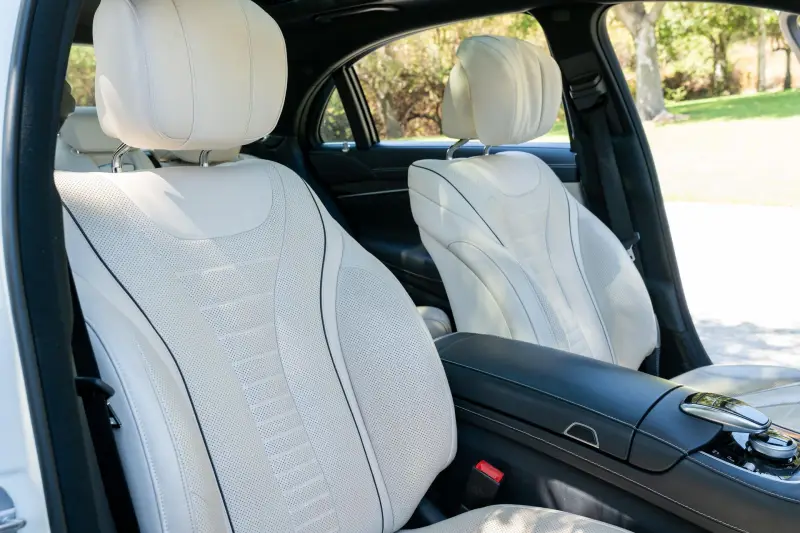2018 Mercedes-Benz S560 photo 36