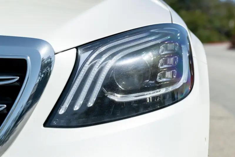 2018 Mercedes-Benz S560 photo 14