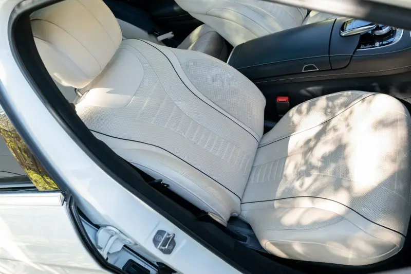 2018 Mercedes-Benz S560 photo 31
