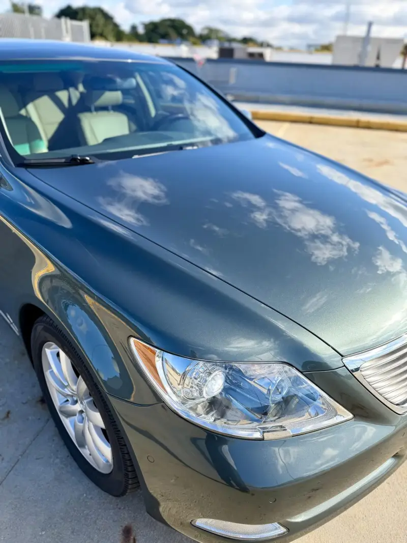 2007 Lexus LS460 photo 52