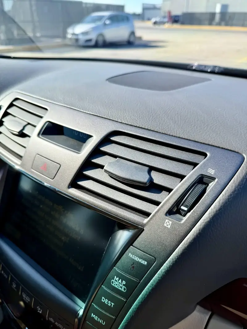2007 Lexus LS460 photo 34