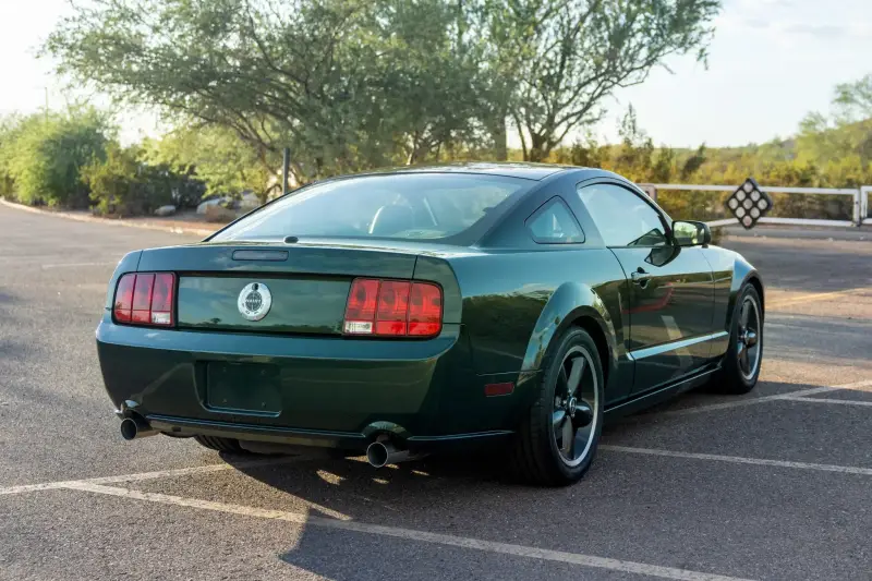 2008 Ford Mustang Bullitt photo 3